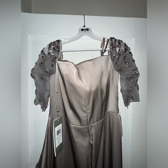 Marsoni by Colors - Off-Shoulder Quarter Sleeve Evening Dress NEW WITH TAGS - Picture 5 of 8